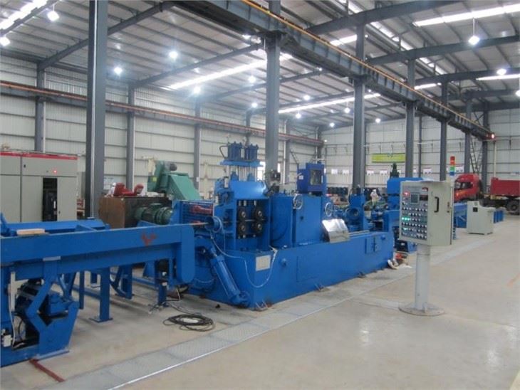 High Precision And High Quality WXC130Y CNC TYPE Centerless Lathe